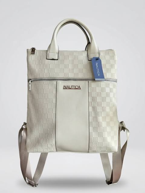 Bulto Nautica